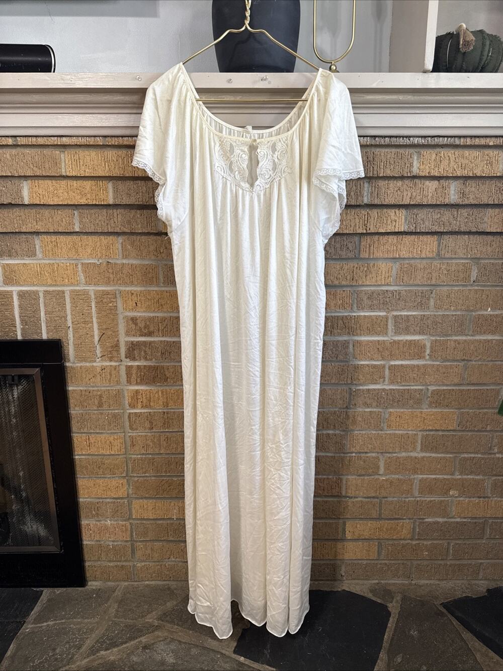 Vtg Pegnoir Robe & Maxi Nightgown Sears Ivory Nylon Lace XL-3XL Cottagecore